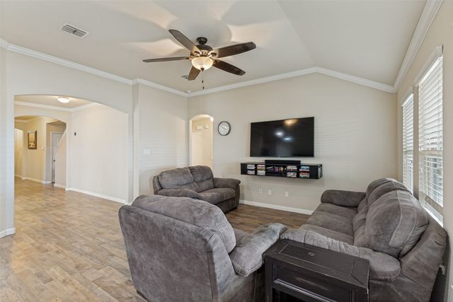 14360 Artisan Drive, Fort Worth, TX 76052