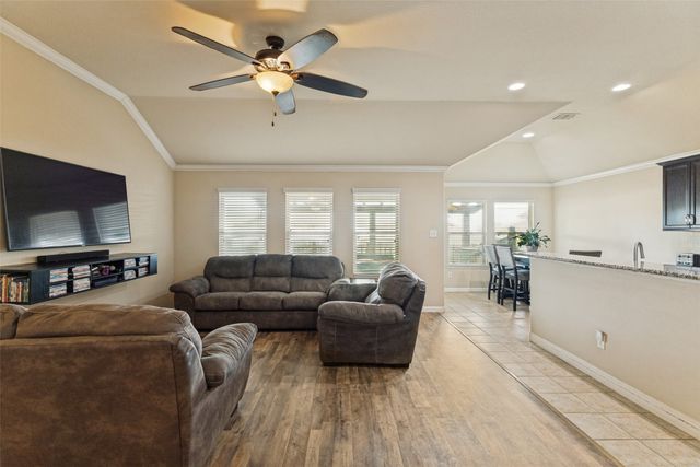 14360 Artisan Drive, Fort Worth, TX 76052