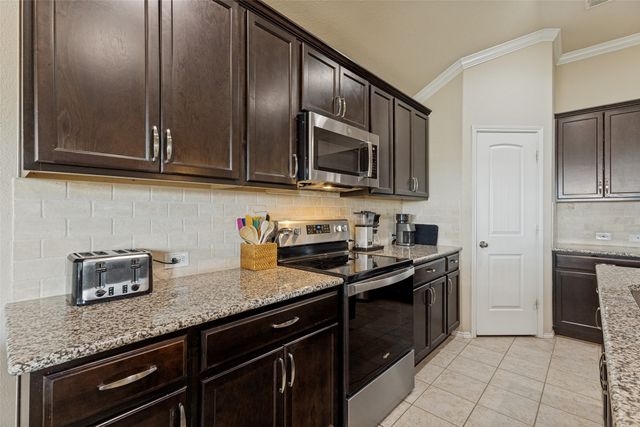 14360 Artisan Drive, Fort Worth, TX 76052