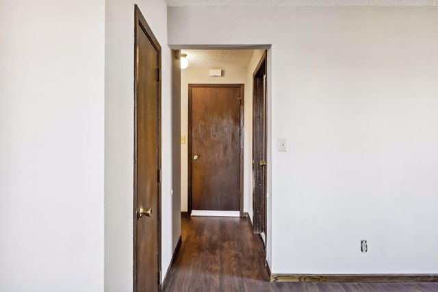 1282 Hewitt Avenue, Saint Paul, MN 55104