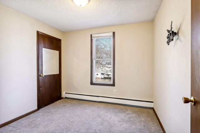 1282 Hewitt Avenue, Saint Paul, MN 55104