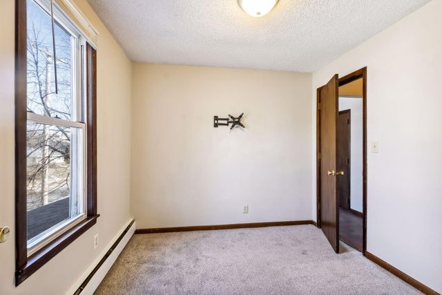 1282 Hewitt Avenue, Saint Paul, MN 55104