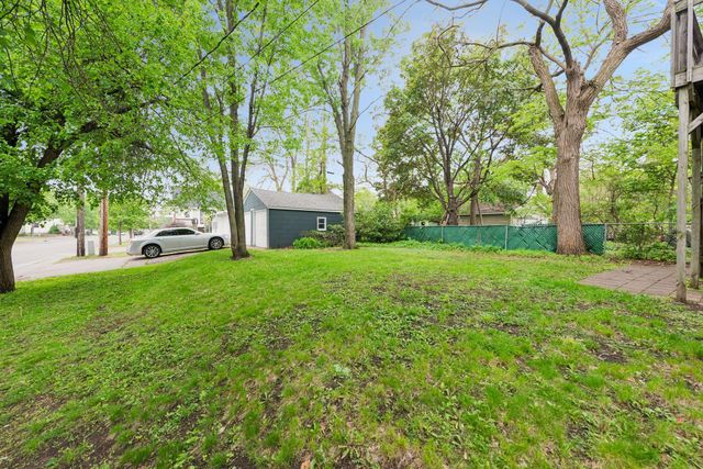 1282 Hewitt Avenue, Saint Paul, MN 55104