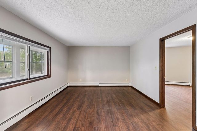 1282 Hewitt Avenue, Saint Paul, MN 55104