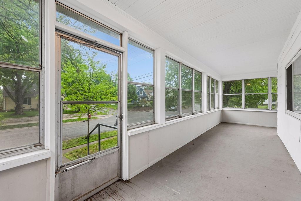 1282 Hewitt Avenue, Saint Paul, MN 55104 — photo 5