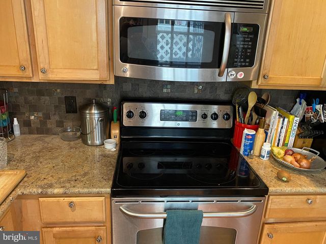 2128 10TH ST NW, Washington, DC 20001