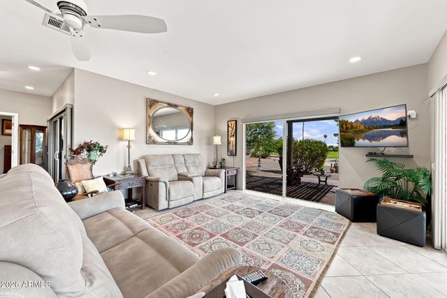 11005 W WELK Drive, Sun City, AZ 85373