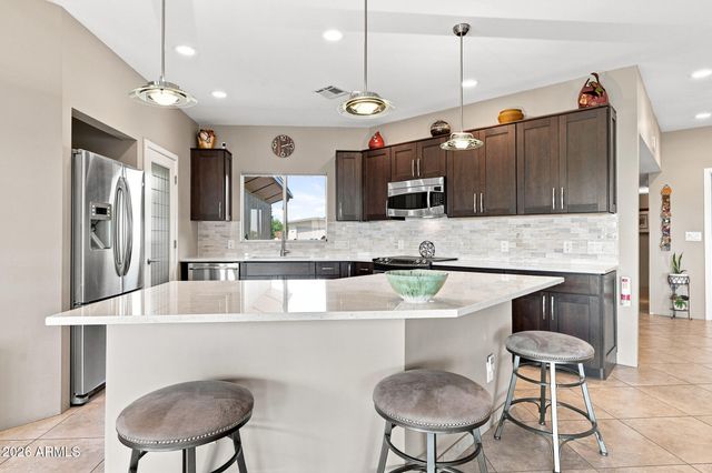 11005 W WELK Drive, Sun City, AZ 85373