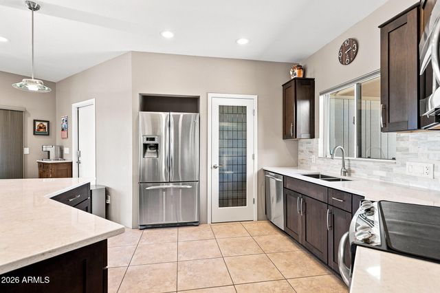 11005 W WELK Drive, Sun City, AZ 85373