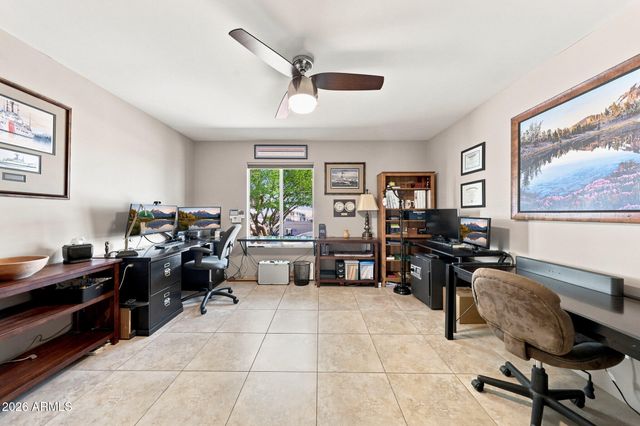 11005 W WELK Drive, Sun City, AZ 85373