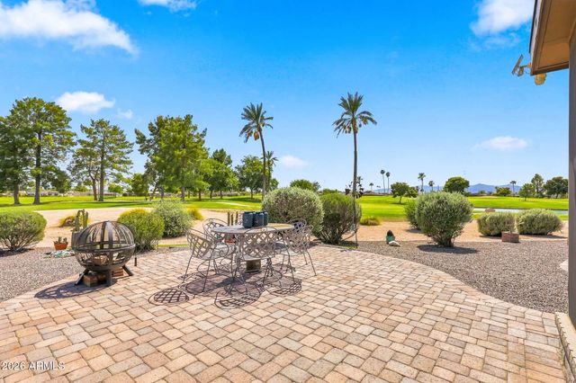 11005 W WELK Drive, Sun City, AZ 85373