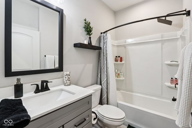 16352 Brigham Lane, Westfield, IN 46074