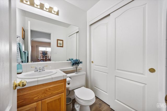 11715 Stonington Street, Bakersfield, CA 93312