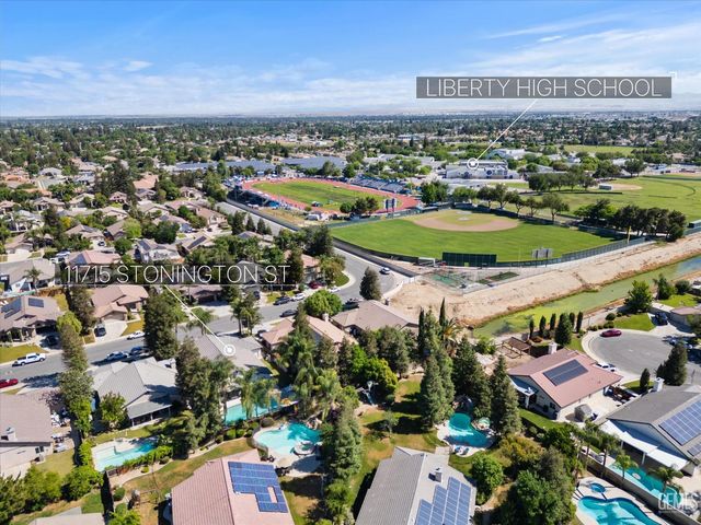 11715 Stonington Street, Bakersfield, CA 93312