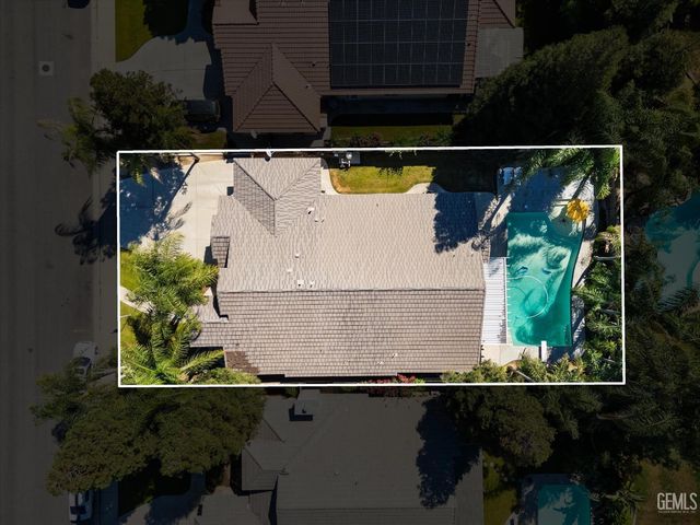 11715 Stonington Street, Bakersfield, CA 93312