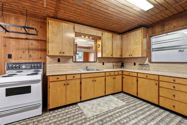 NA Winding Way, Point Blank, TX 77364