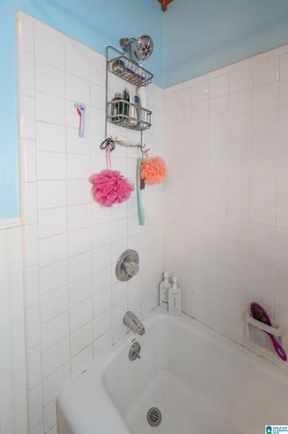 5200 STONEHAVEN DRIVE, Birmingham, AL 35244