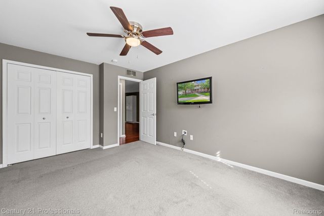 412 Boardwalk Drive, Walled Lake, MI 48390