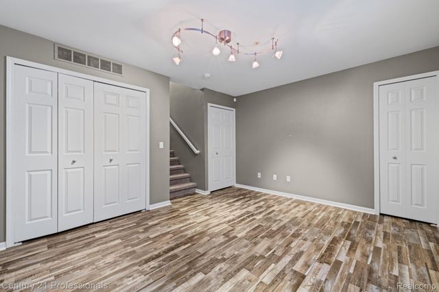 412 Boardwalk Drive, Walled Lake, MI 48390