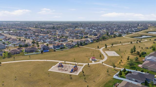 4872 35th Avenue S, Fargo, ND 58104
