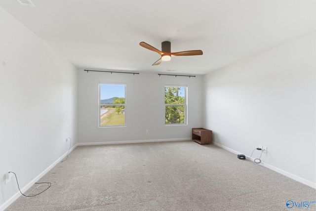 135 Varina Drive, Owens Cross Roads, AL 35763