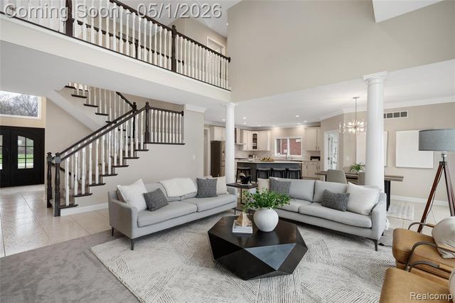 10751 Stoney Point Drive, South Lyon, MI 48178