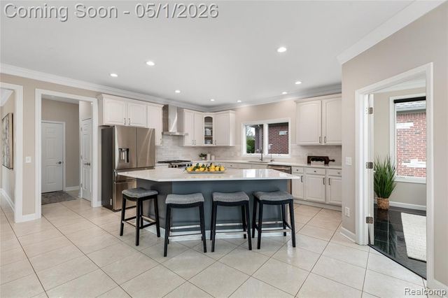 10751 Stoney Point Drive, South Lyon, MI 48178