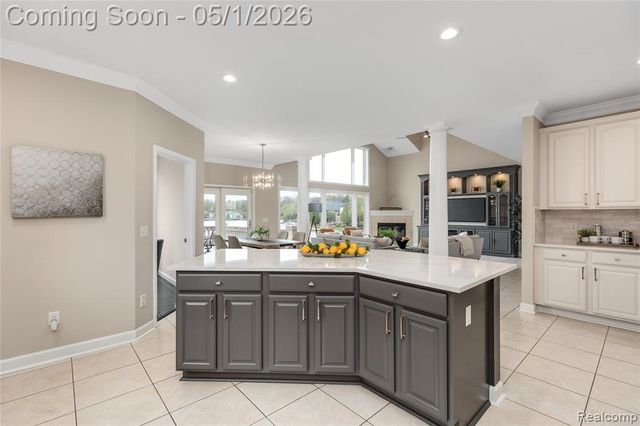10751 Stoney Point Drive, South Lyon, MI 48178