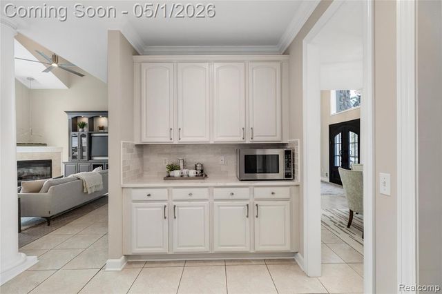 10751 Stoney Point Drive, South Lyon, MI 48178