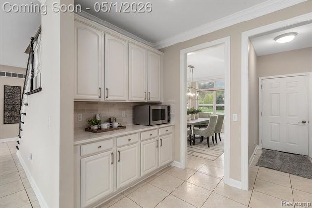 10751 Stoney Point Drive, South Lyon, MI 48178