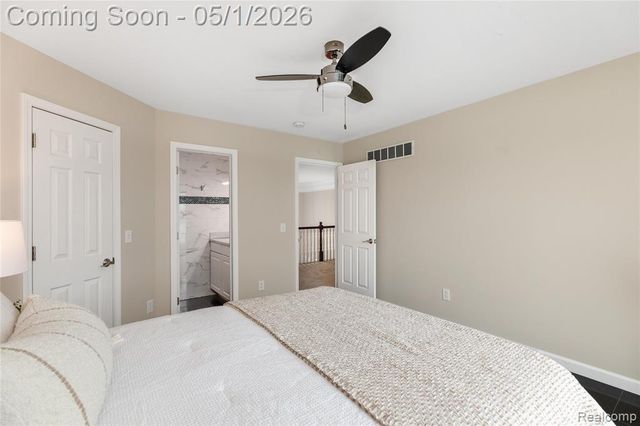 10751 Stoney Point Drive, South Lyon, MI 48178