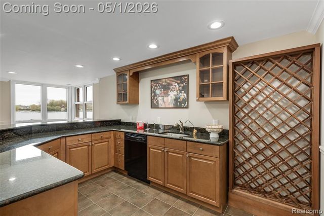 10751 Stoney Point Drive, South Lyon, MI 48178
