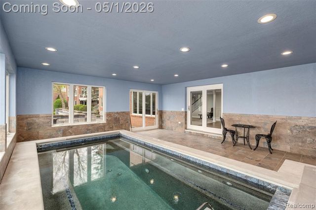 10751 Stoney Point Drive, South Lyon, MI 48178