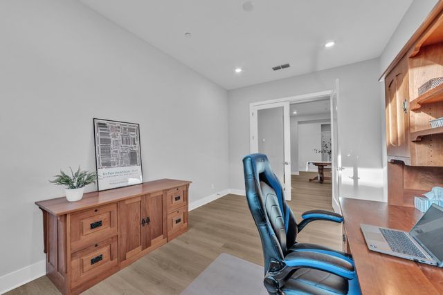 14893 Auburn Summit Dr, Folsom, CA 95630