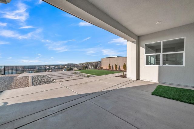 14893 Auburn Summit Dr, Folsom, CA 95630