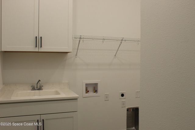 8675 Seymouria Way, Melbourne, FL 32940