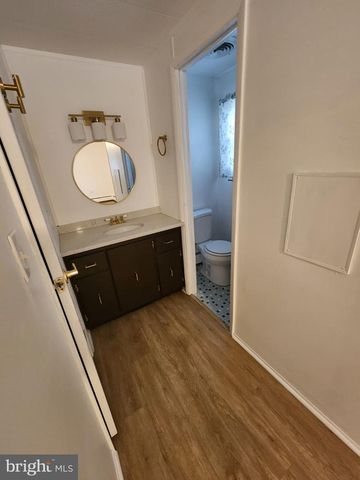 79 SKYLINE DR, Sicklerville, NJ 08081