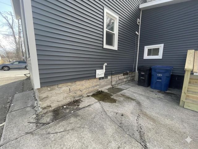 619 GRAND STREET, Oshkosh, WI 54901