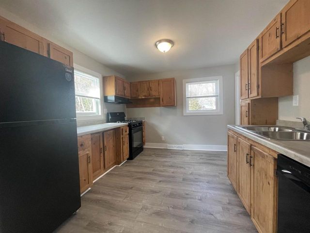 619 GRAND STREET, Oshkosh, WI 54901