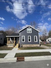 619 GRAND STREET, Oshkosh, WI 54901