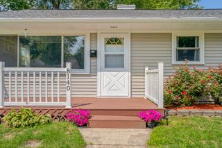8140 Sycamore Avenue, Highland, IN 46322