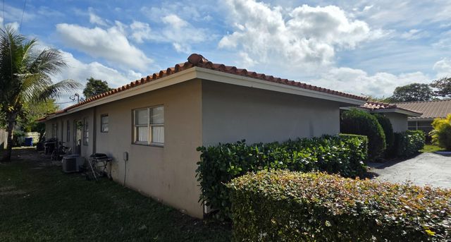 4115 Riverside Drive 1-5, Coral Springs, FL 33065