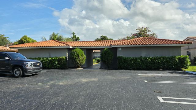 4115 Riverside Drive 1-5, Coral Springs, FL 33065