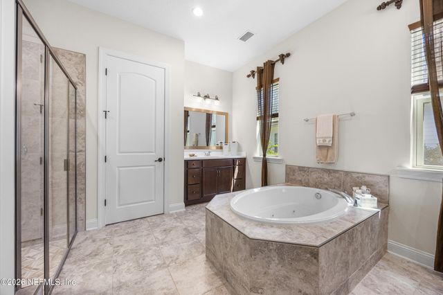 250 SHADOW Cove, St. Johns, FL 32259