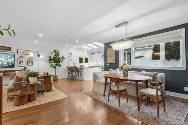 1096 Hunter Avenue, Pelham, NY 10803