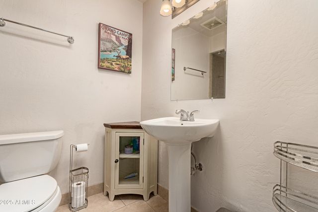 5522 N 71ST Street, Paradise Valley, AZ 85253