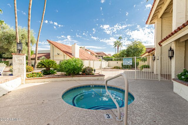 5522 N 71ST Street, Paradise Valley, AZ 85253