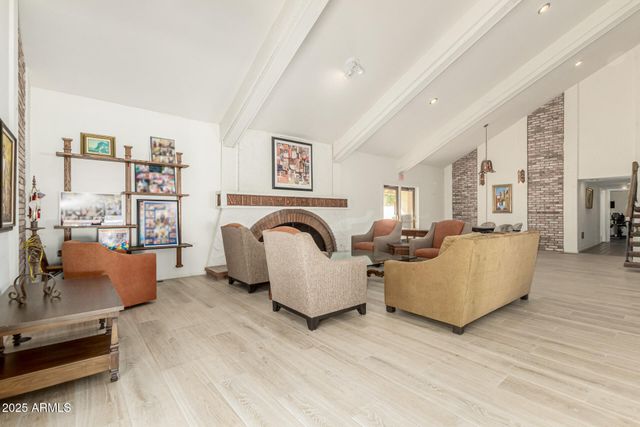 5522 N 71ST Street, Paradise Valley, AZ 85253