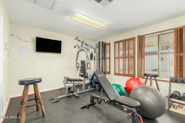 5522 N 71ST Street, Paradise Valley, AZ 85253