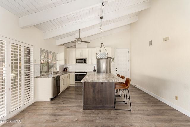 5522 N 71ST Street, Paradise Valley, AZ 85253